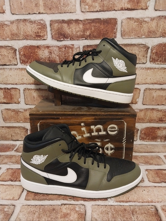 Jordan Other - Pre-owned 2024 Jordan 1 Mid